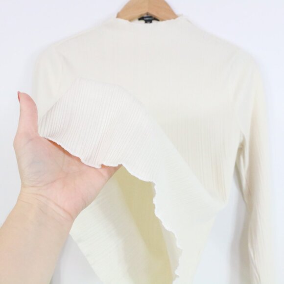 *RW&CO Mockneck White Ribbed Long Sleeve - Picture 5 of 6